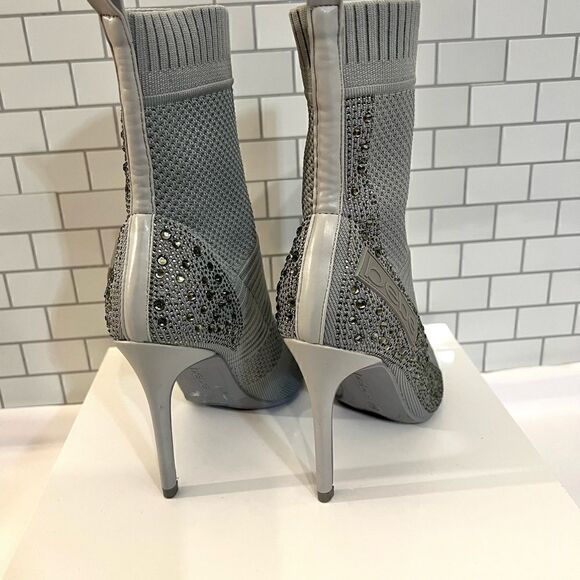 NWT Bebe Heels    - Picture 4 of 5